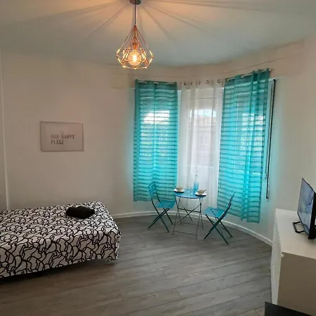 Apartment Studio Centre Nizza